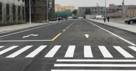化工企業(yè)廠區(qū)道路劃線要求？