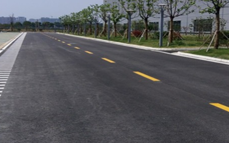 蘇州馬路劃線找什么公司？飛揚(yáng)市政為您量身定制專業(yè)服務(wù)