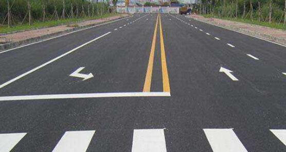 蘇州廠區(qū)道路劃線，資深客服在線服務(wù)